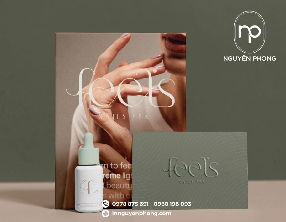 Logo chữ trên card visit spa